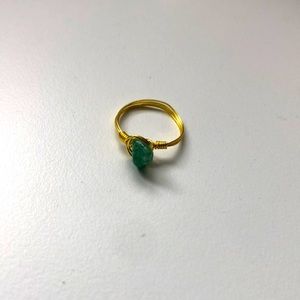 Gemstone ring